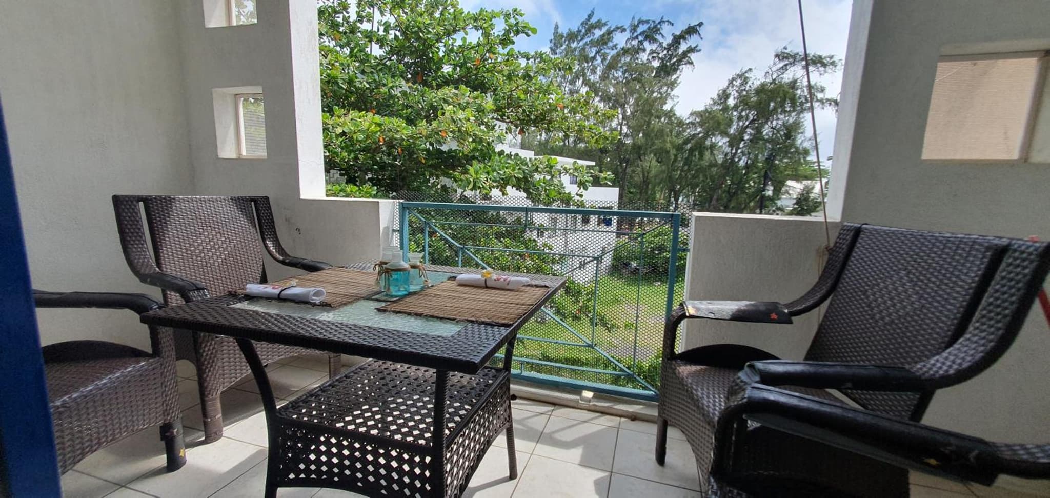 Beachfront Pereybere - Azur Beach Complex photo 8