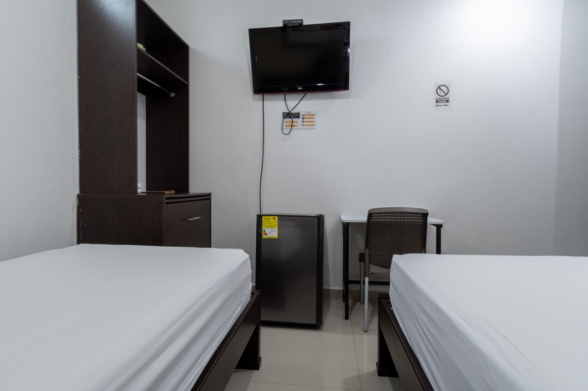 Genesis Hotel photo 5
