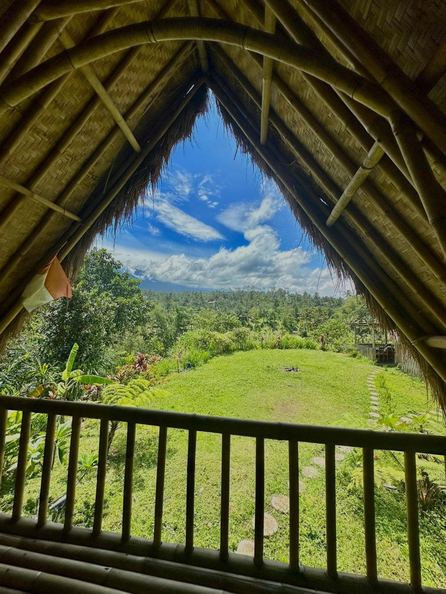 Girang Rinjani Bungalows photo 9