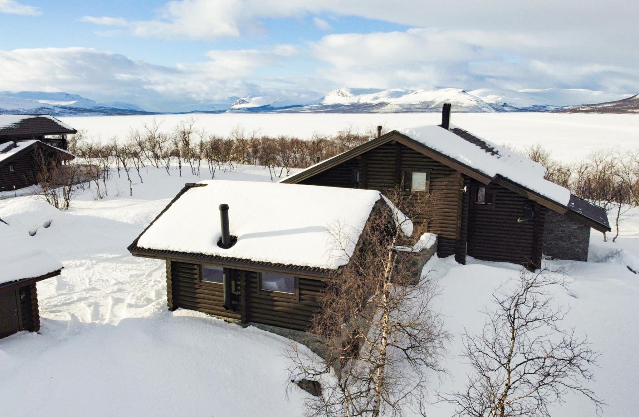 Timber lodge photo 9