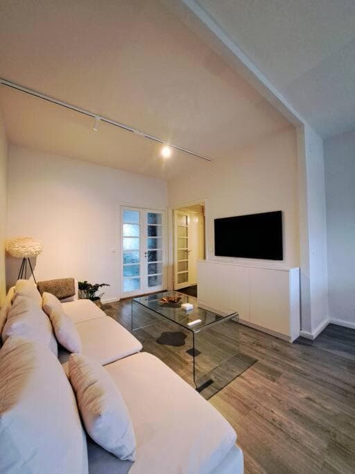 Renovated 64m2 apartment