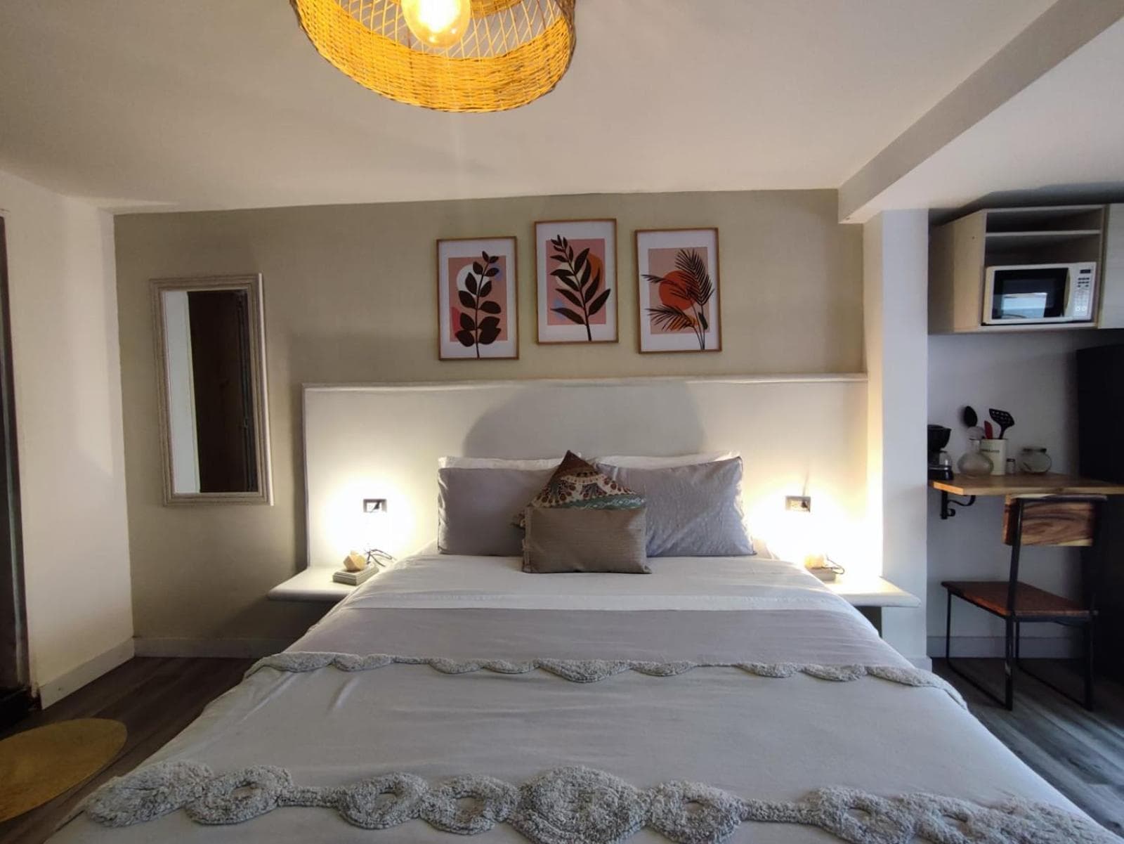 hotel room