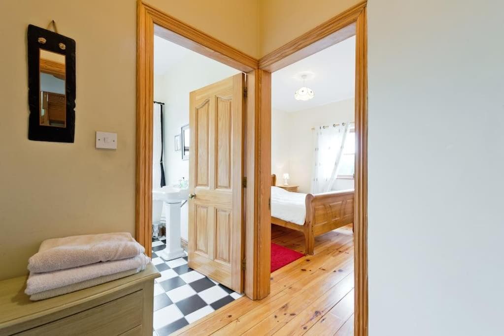 Ash House Bed and Breakfast photo 4