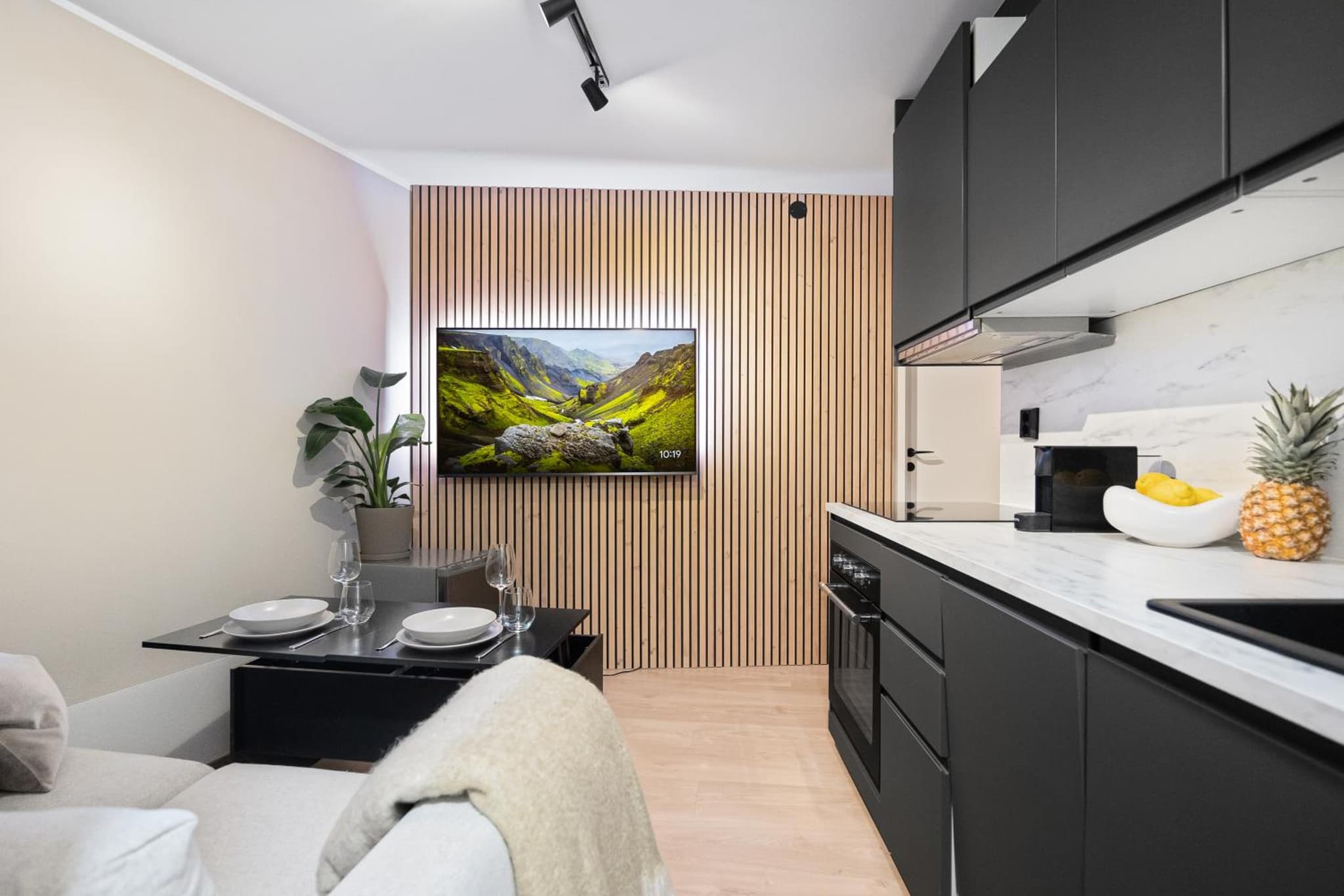 King bed - Behind Bryggen - Renovated des 23
