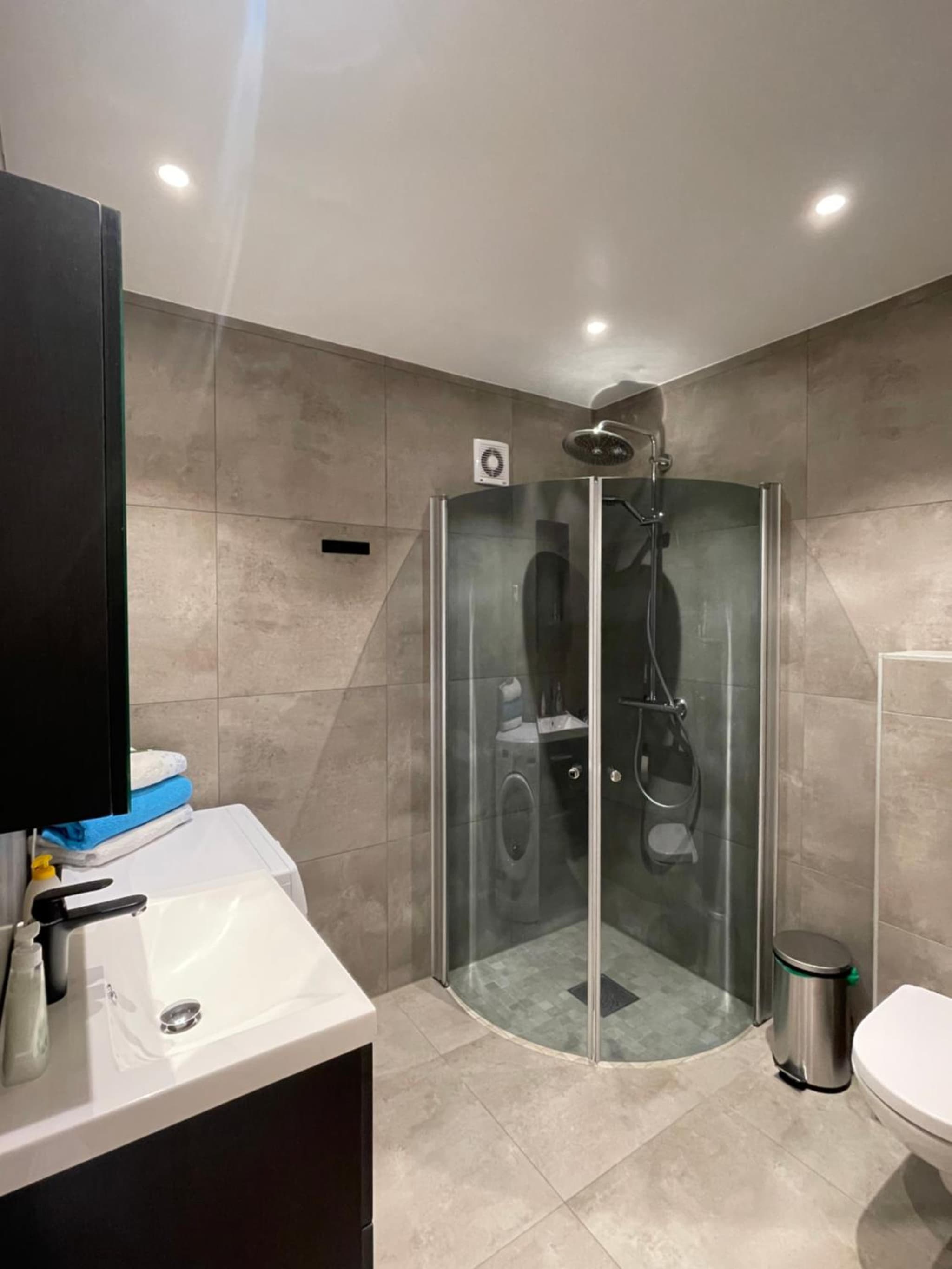 Home for your trip 10 minutes from Oslo airport with free parking photo 5