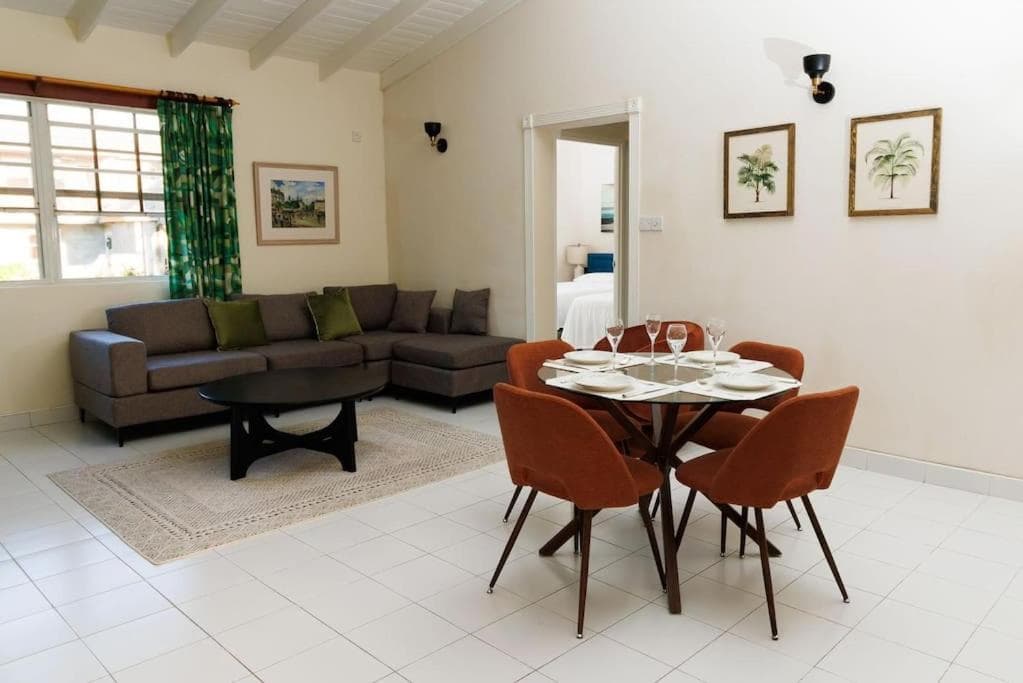 2 Bedroom Apartment at Maynards photo 6