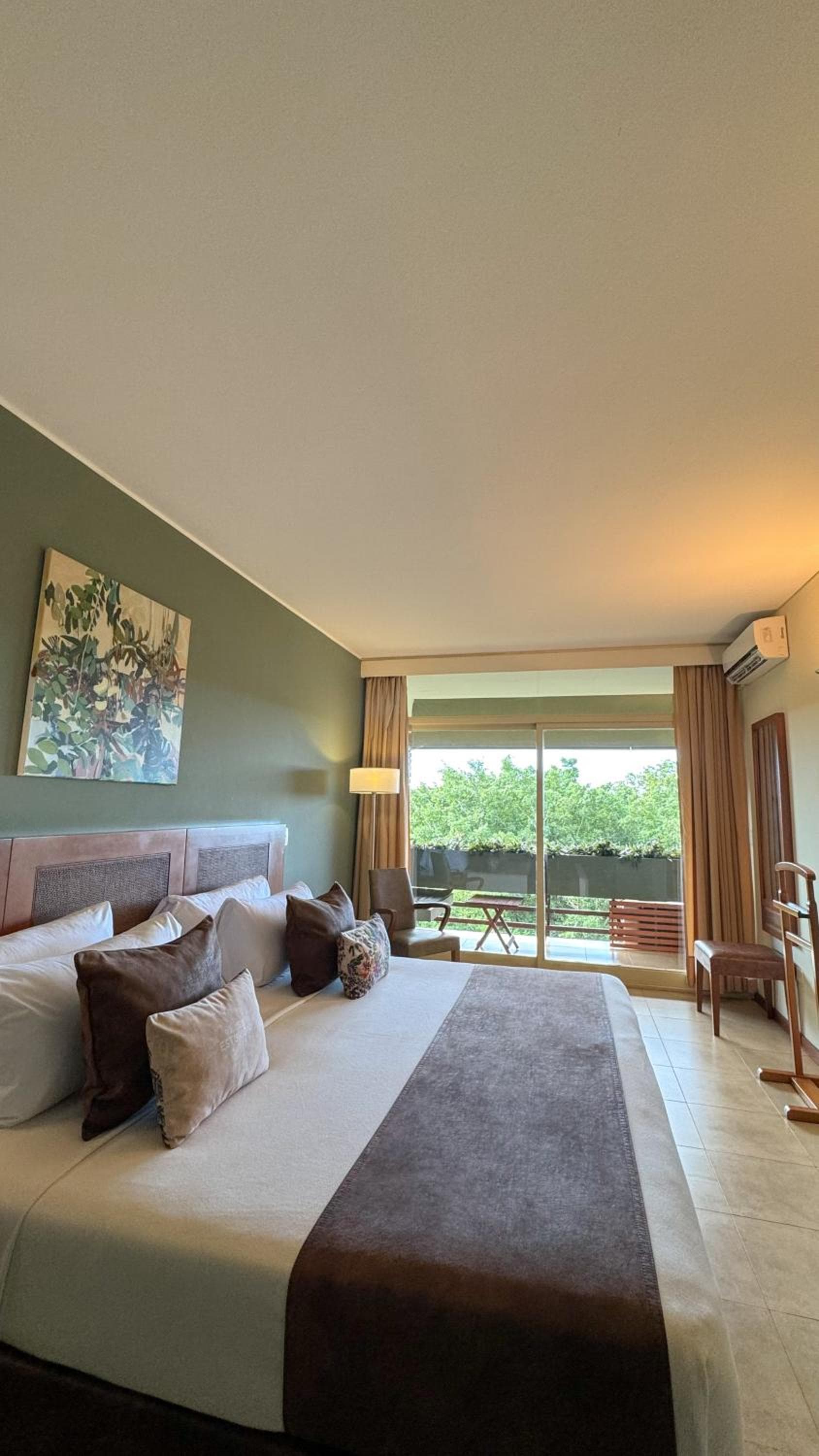 Hotel Raices Esturion photo 8