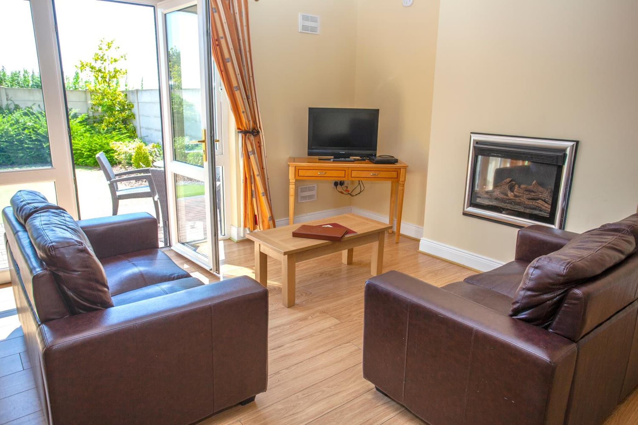 Knightsbrook Hotel Courtyard Accommodation photo 2