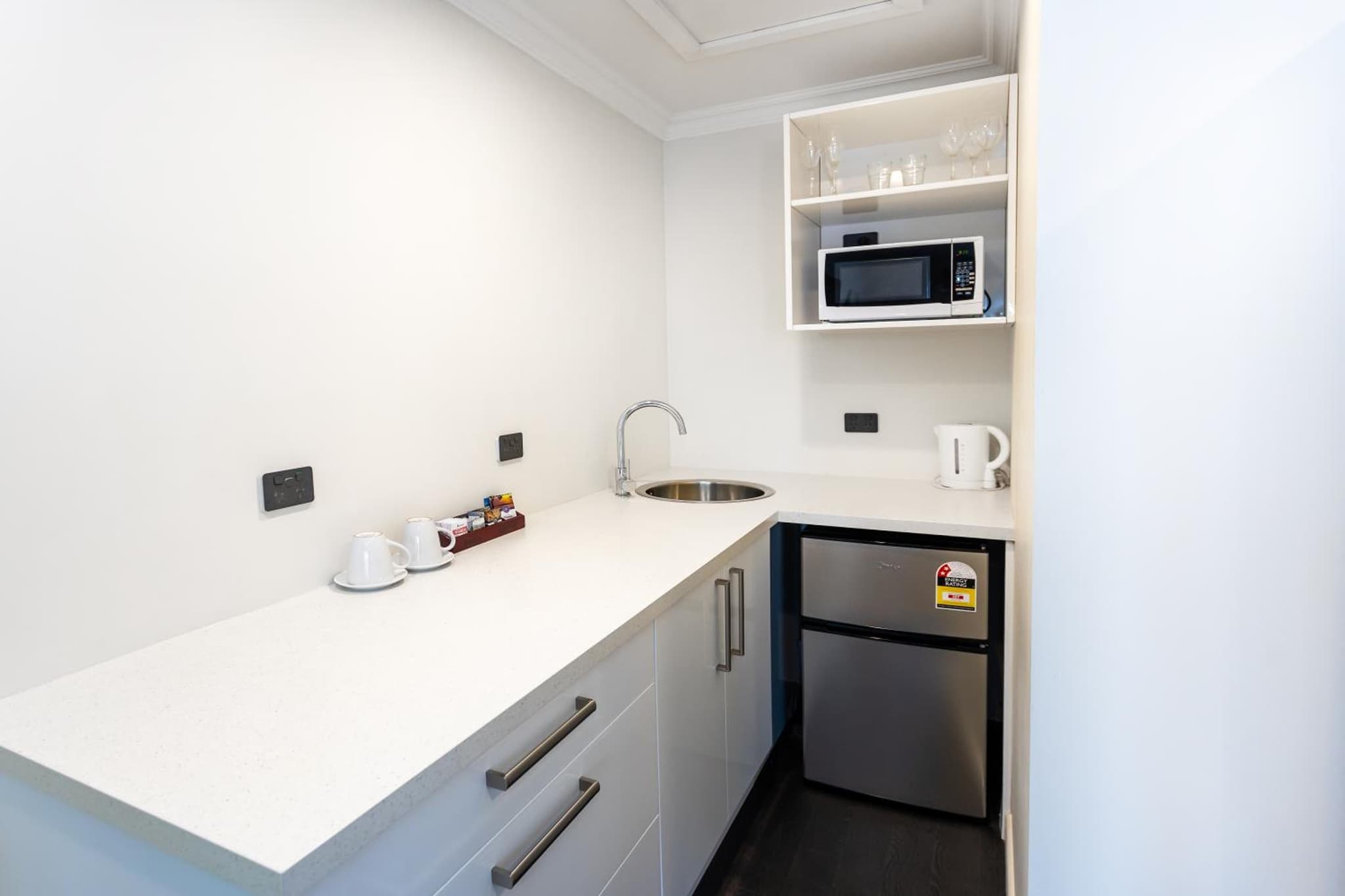 Superior Dunedin Apartments photo 7