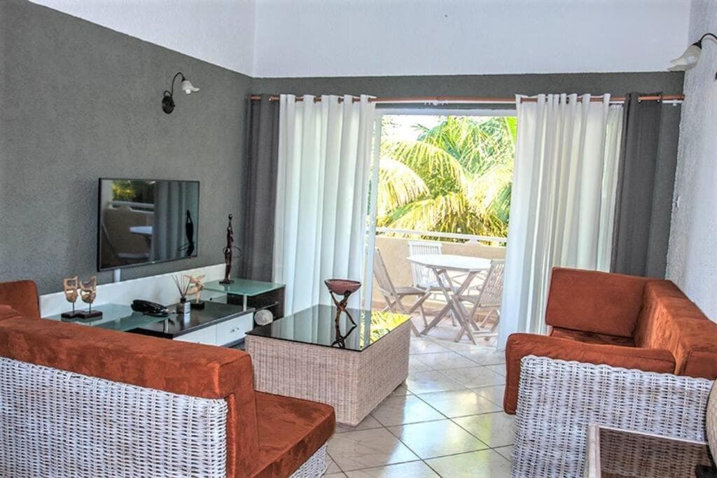 Charming residence near the beach-Orchidees photo 4