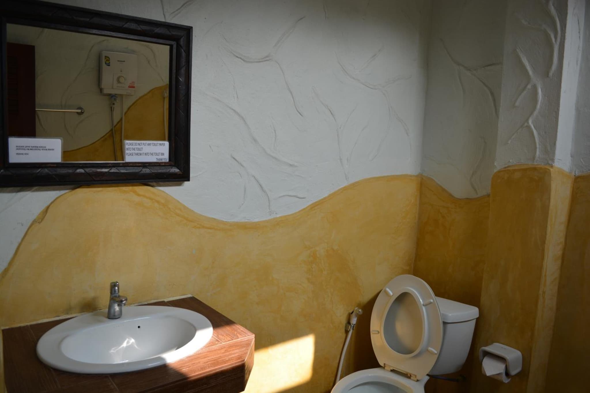 Nirvana Guesthouse & Hostel photo 6