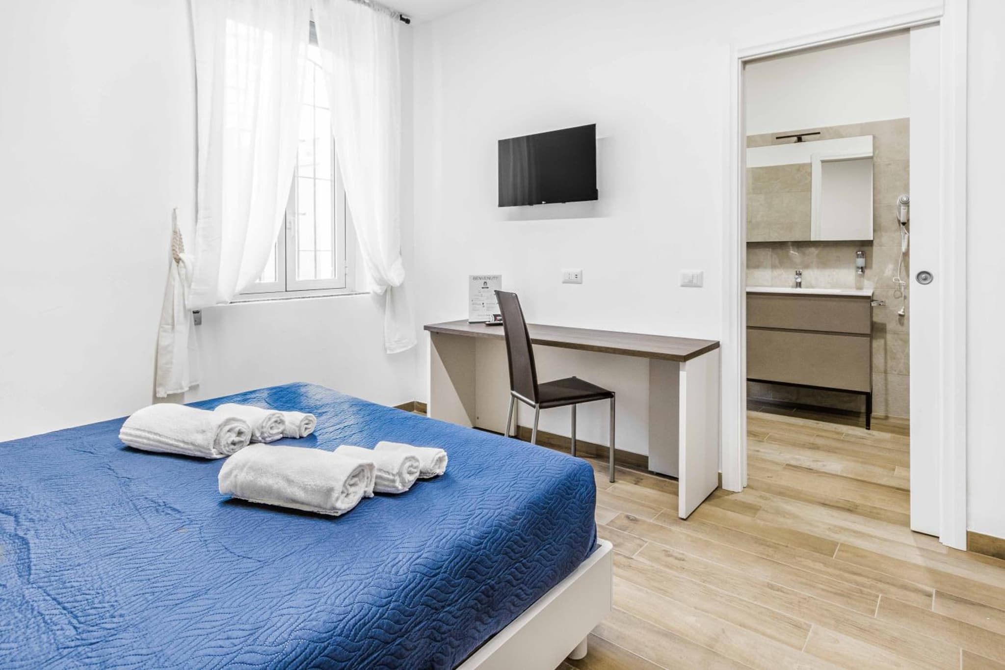 La Perla Rooms photo 5