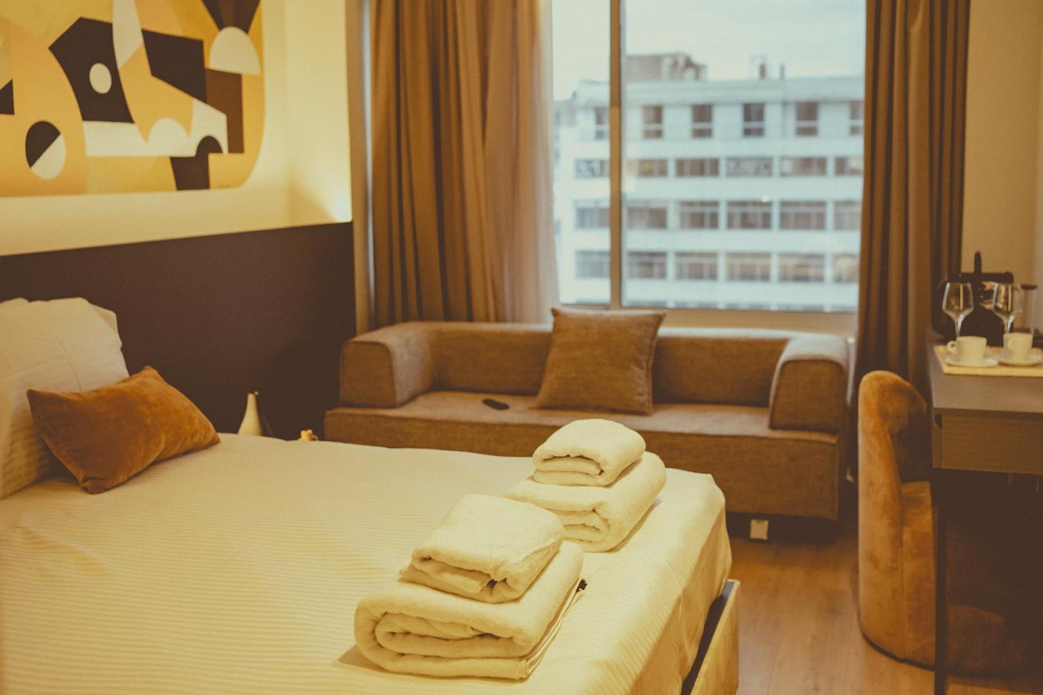 Dina & McAllister Rooms & Suites photo 4
