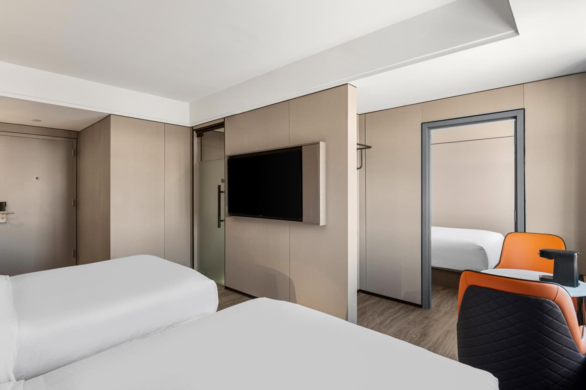 Ly New York Hotel photo 3