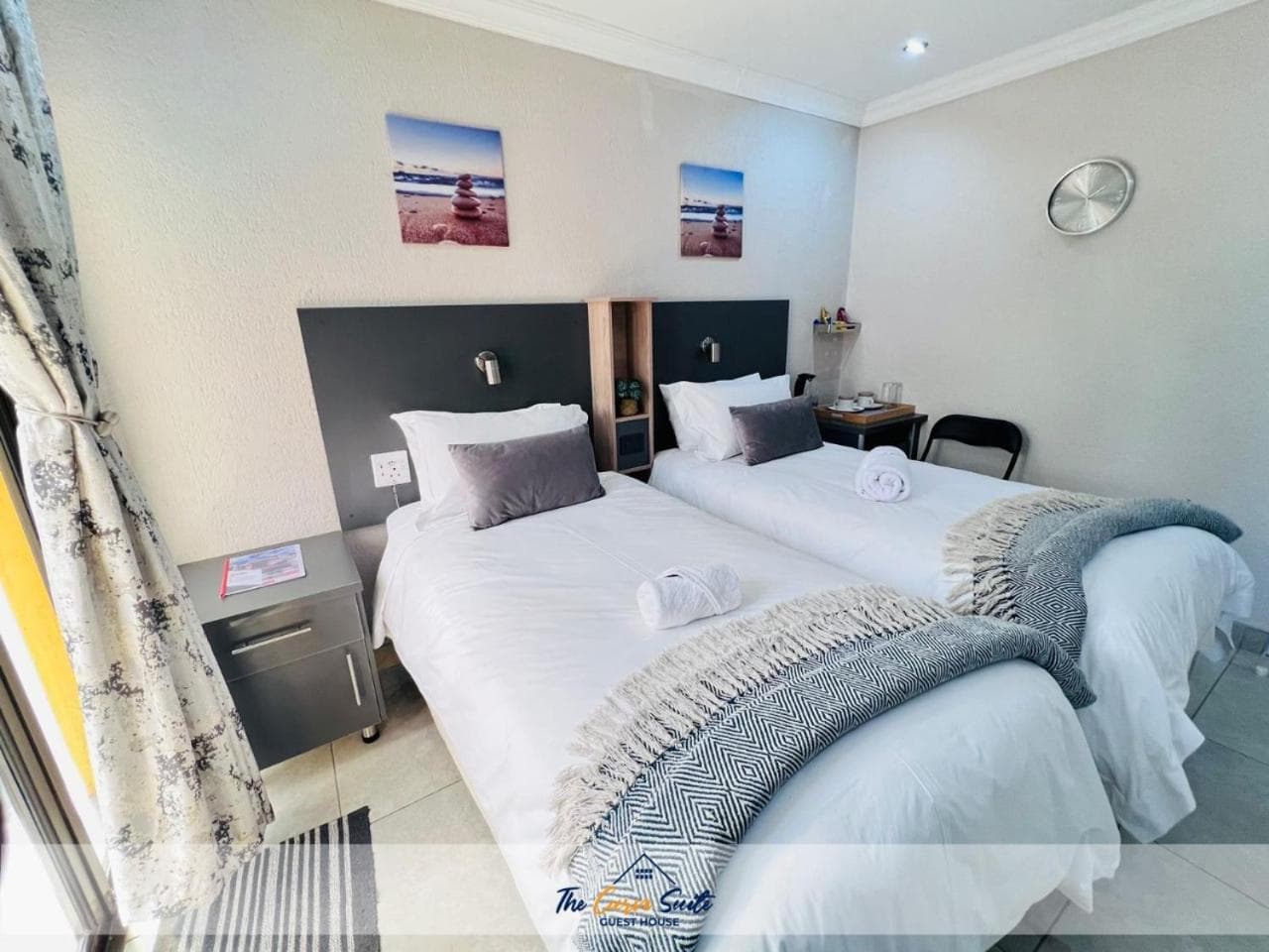 The Curve Suite Guest House photo 7