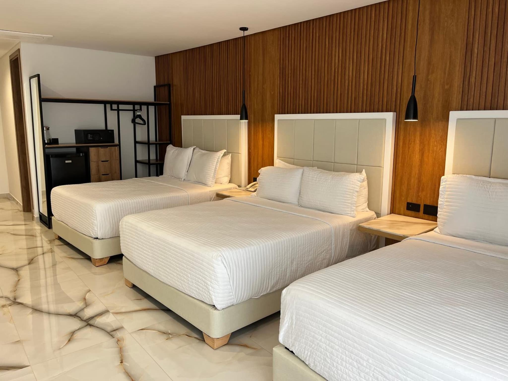 Hotels 111 photo 5