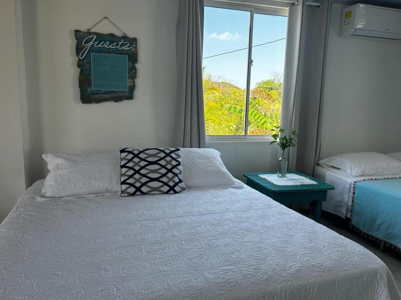 Hotel Miss Francias Home