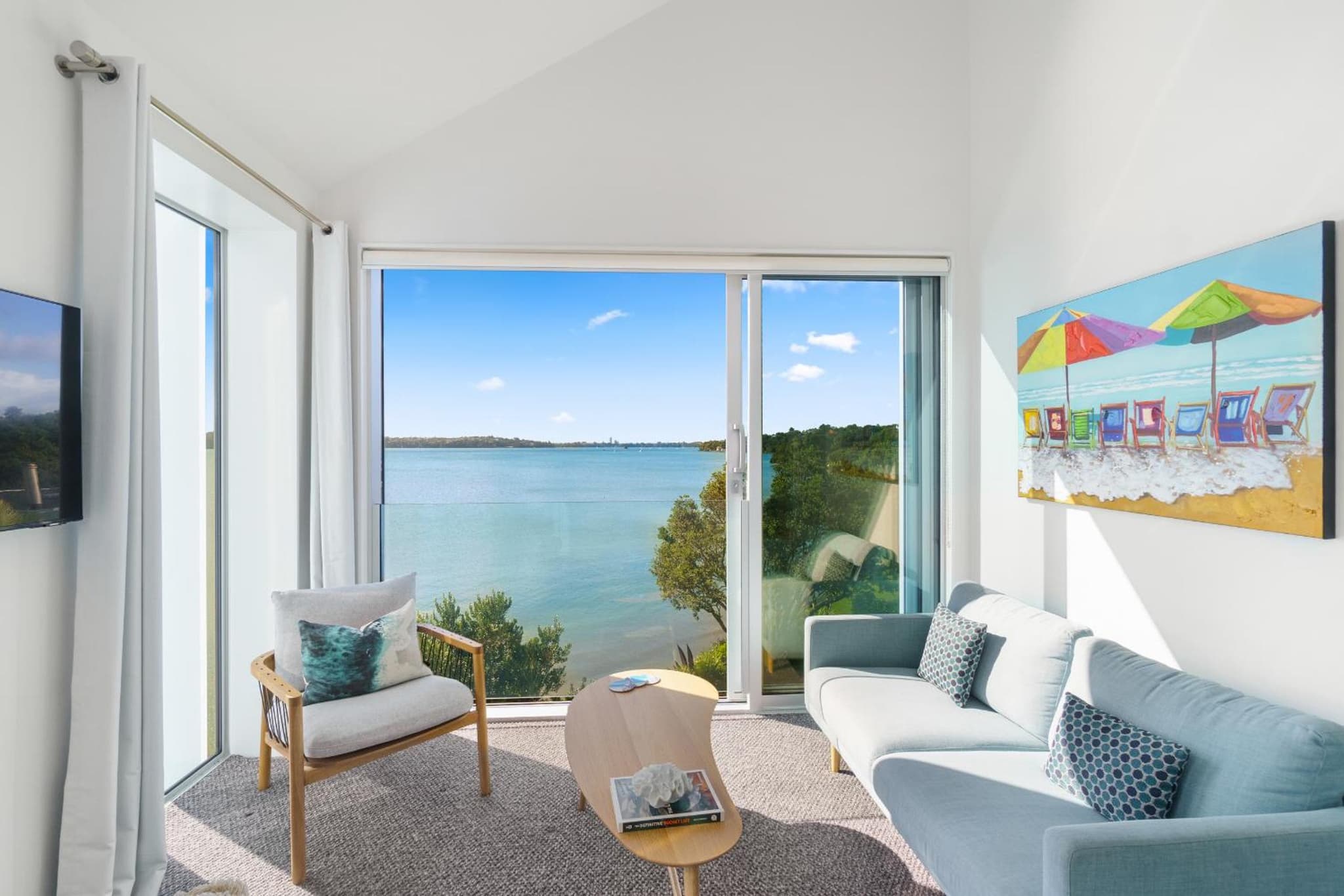 Harbour View - Westmere Holiday Apartment photo 9