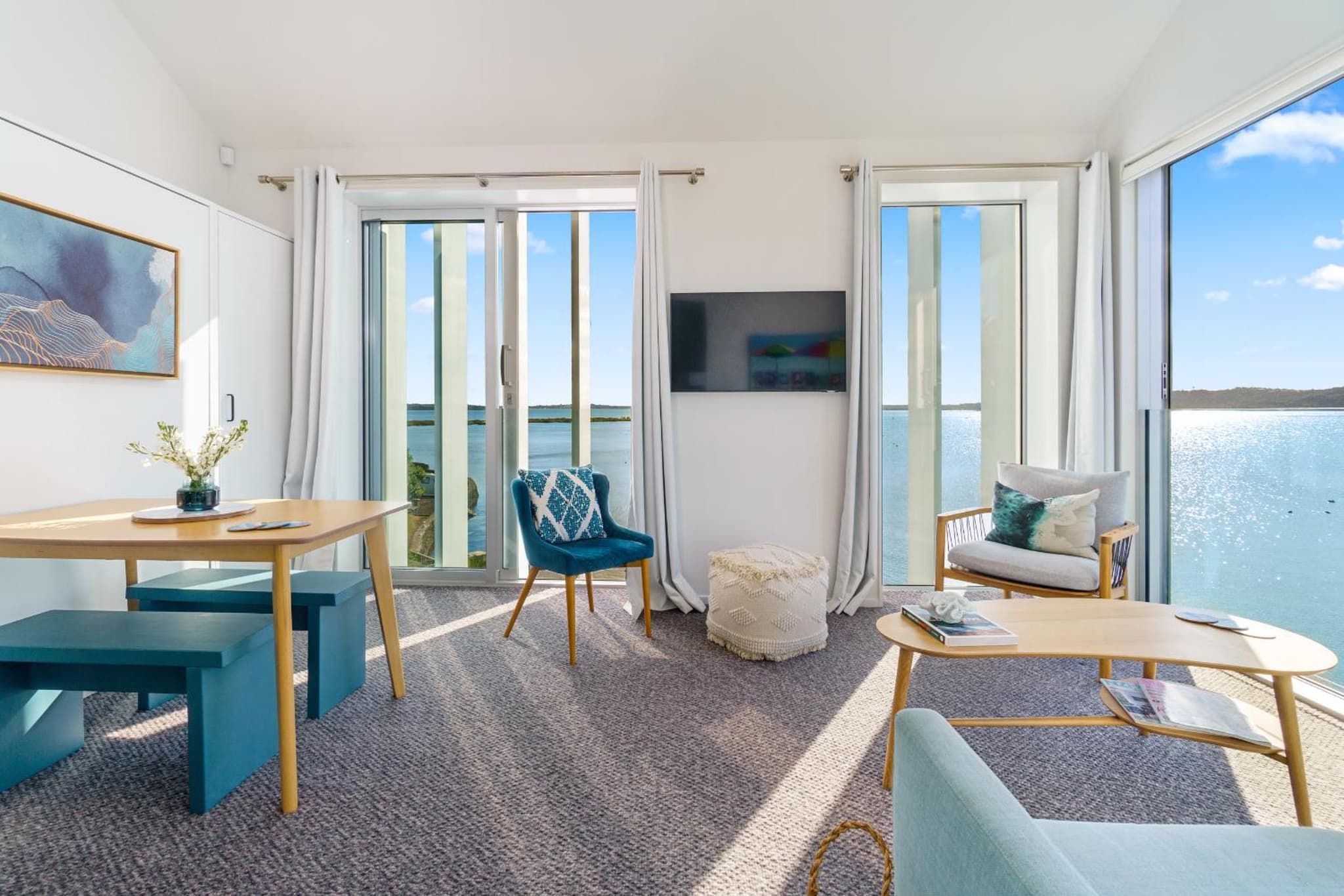 Harbour View - Westmere Holiday Apartment photo 8