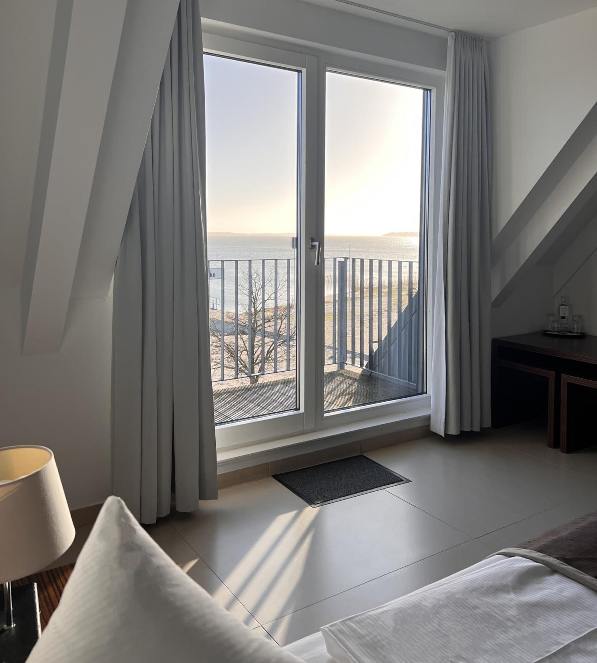 Strandhotel Dranske photo 8