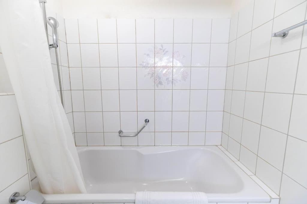 Executive 1 bedroom flat, city center (Hammer 1) photo 8