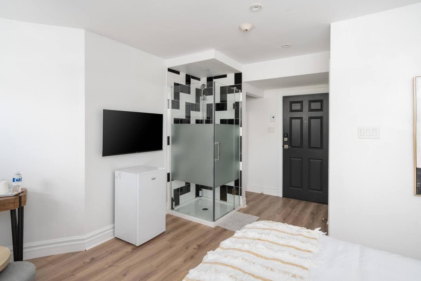 Penfield Suites photo 2