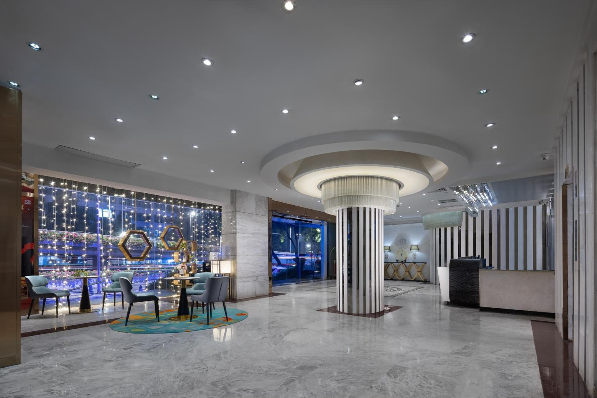 凯旋龙酒店广州区庄地铁站店 交易会期间提供免费穿梭巴士 photo 9