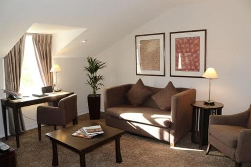 Bedford Lodge Hotel & Spa photo 2