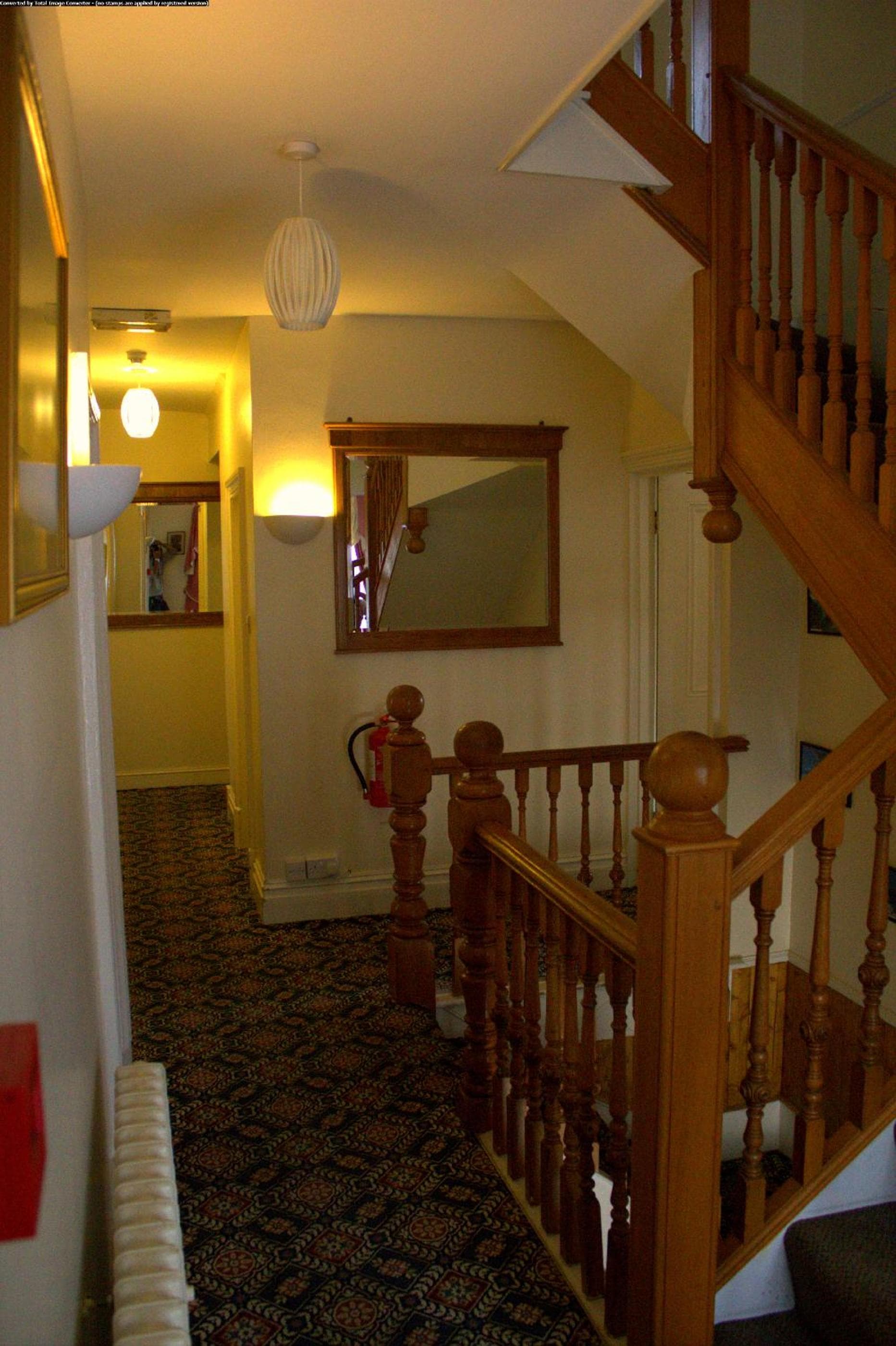 Gatwick Turret Guest House photo 4