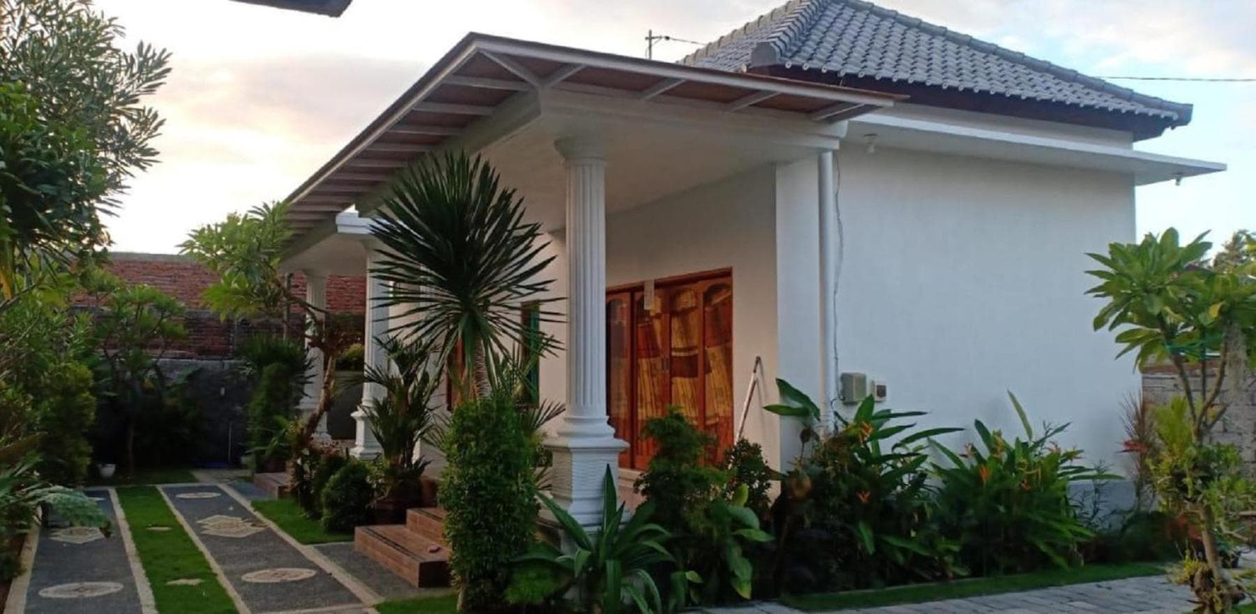 Srinadi Guest House Lovina