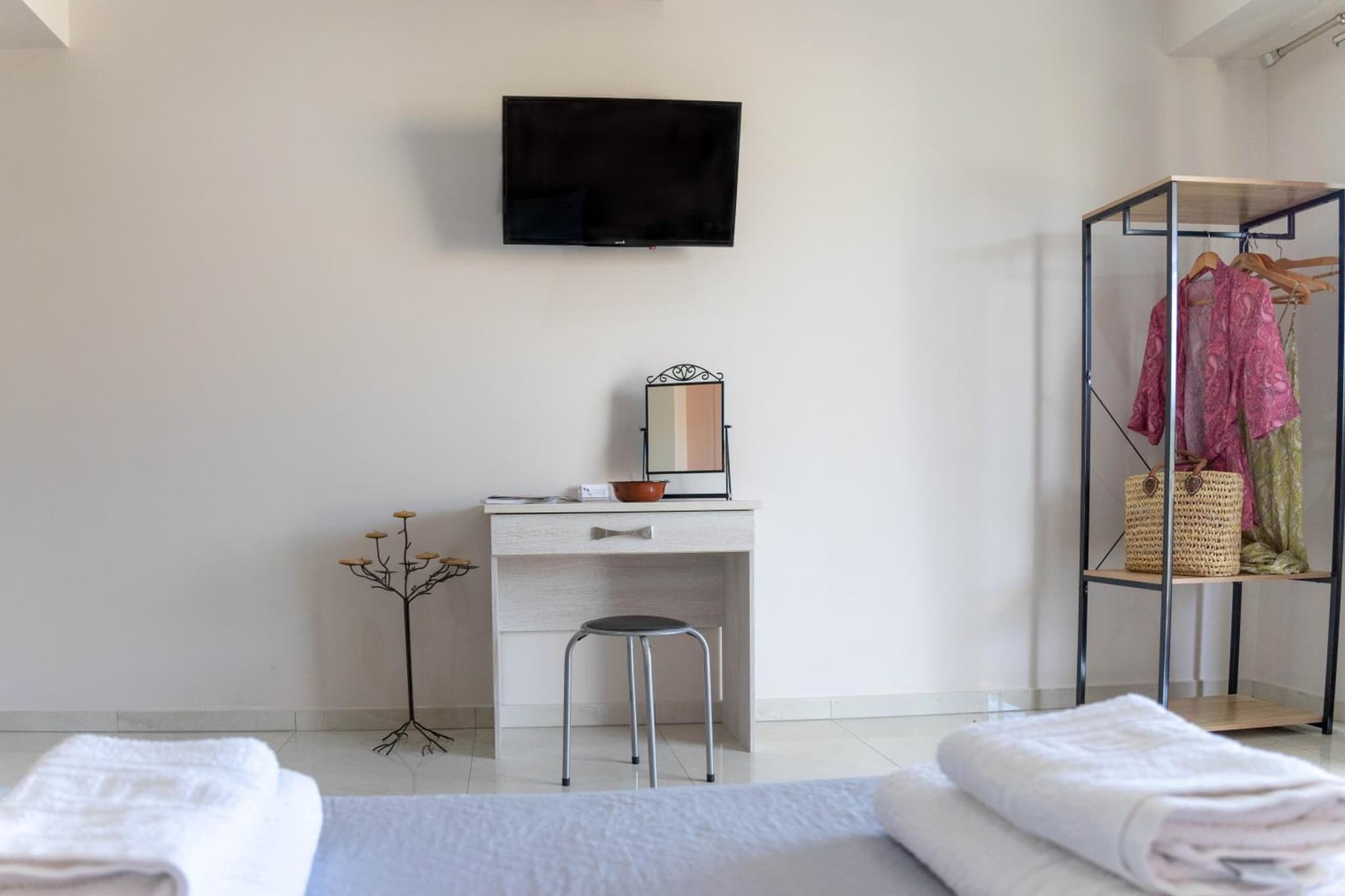 Levanda Luxury Studios Apartments photo 9