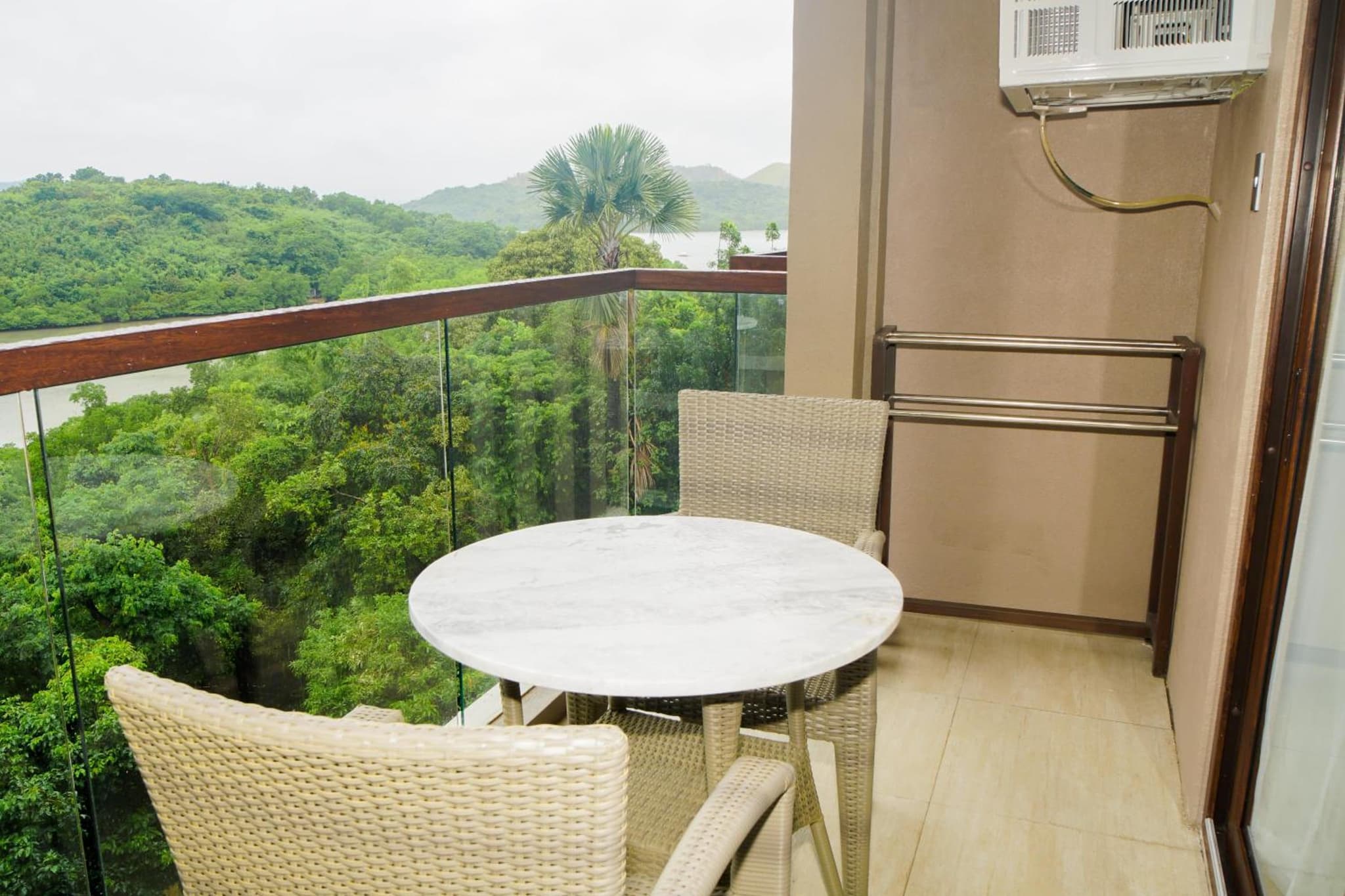 Zuri Resort photo 6
