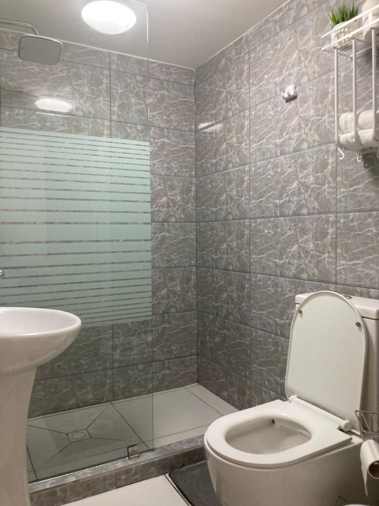 Blissful Breeze Apartments photo 7