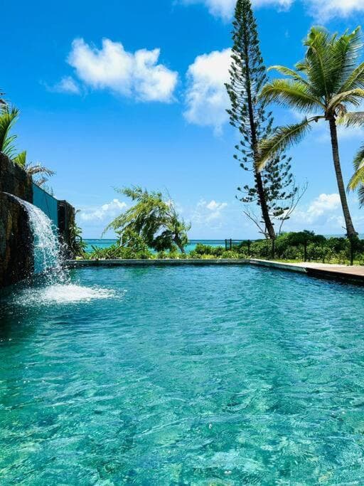 Summer beachfront apartment