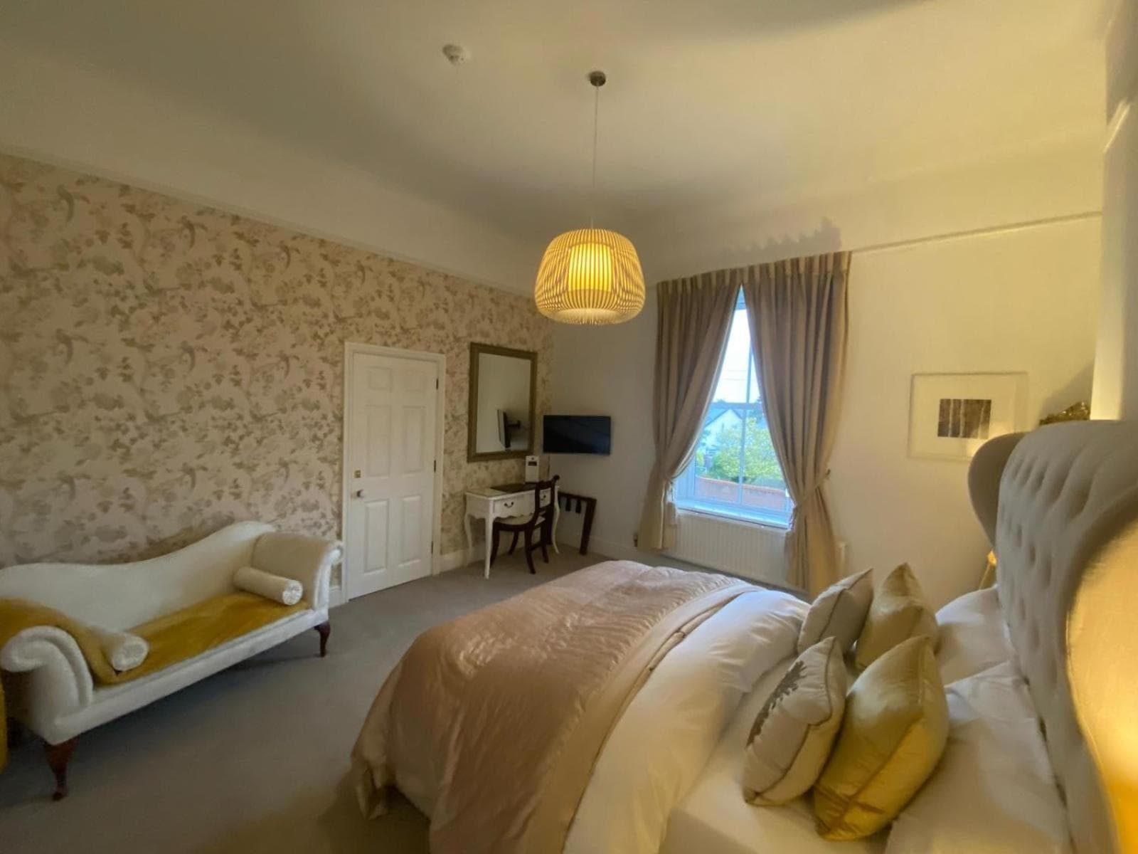 Alexandra Court Hotel photo 3