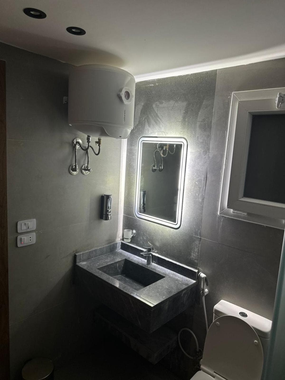 elhosary motel photo 2
