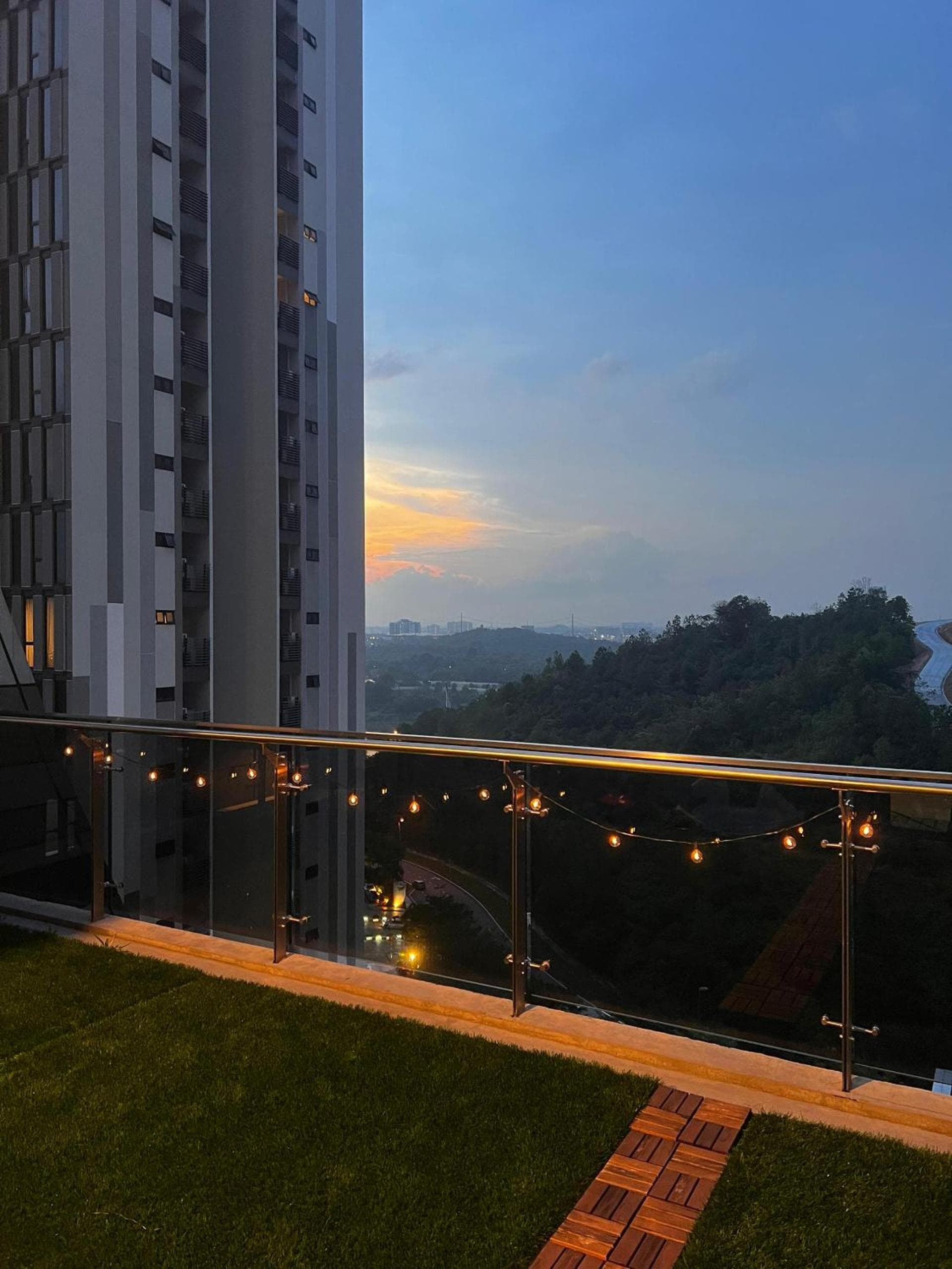 D Bunga مسلم Homestay Pool View Legoland Nusajaya photo 3