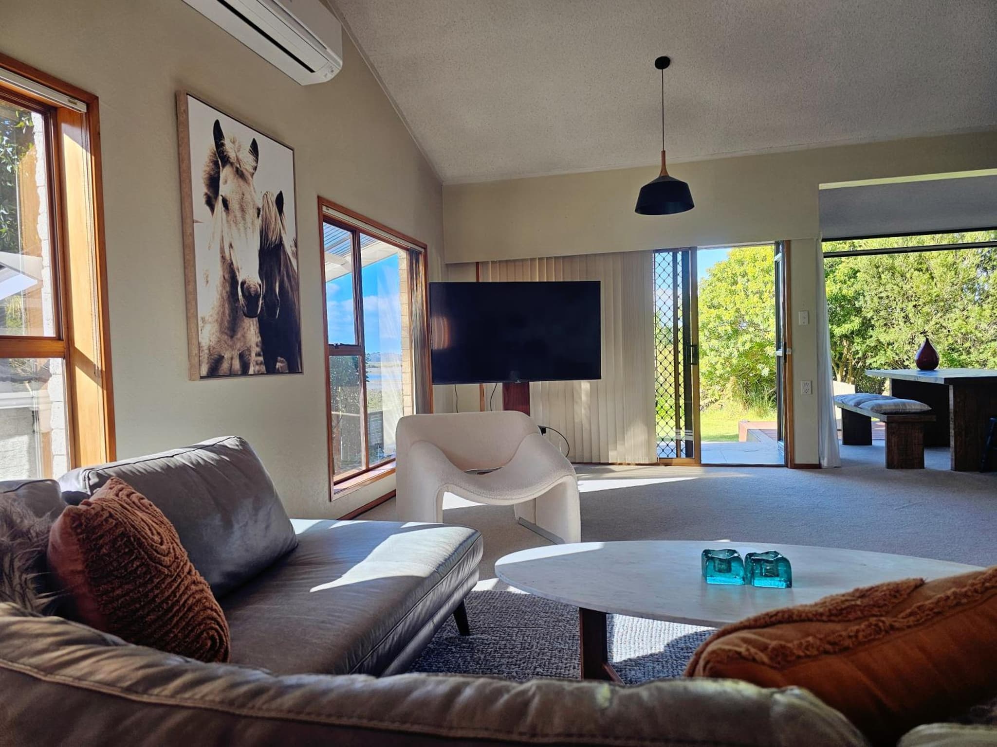 The waterfront 361-With sea view, skysport and air conditioner in each bedroom photo 4