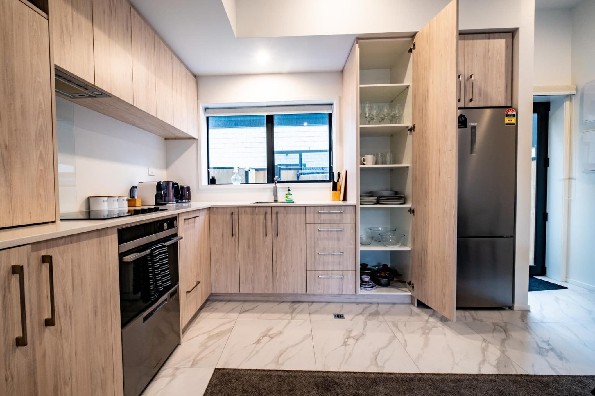 Spacious CBD 3BR- Walk to Parakiore Recreation Center,CBD, Hosp, & Oval photo 8