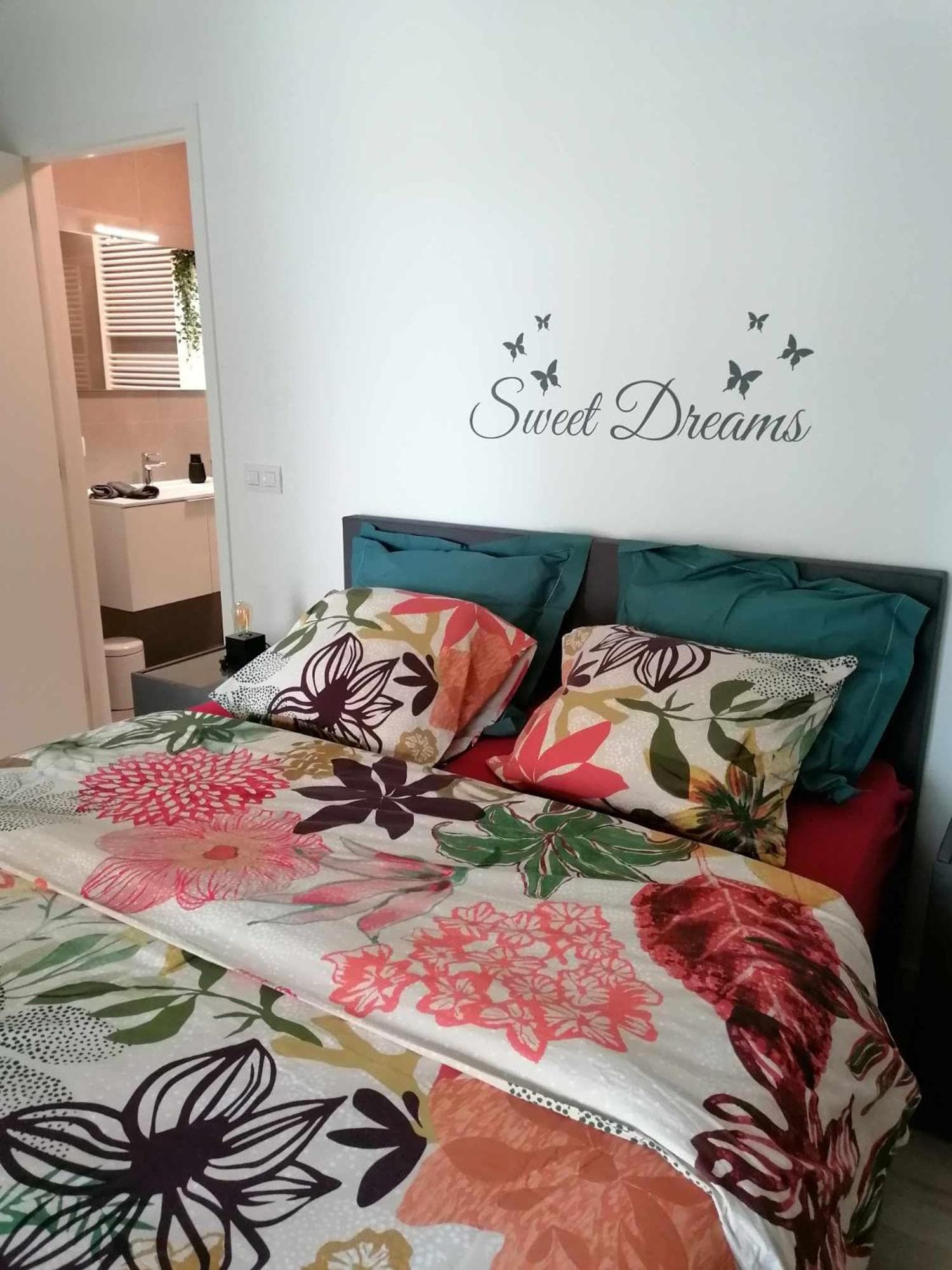 Bartine - modern and spacious flat near the sea, free parking space photo 8