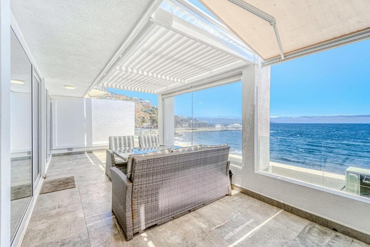 Infinite Coast 2BR with pool & free parking photo 7