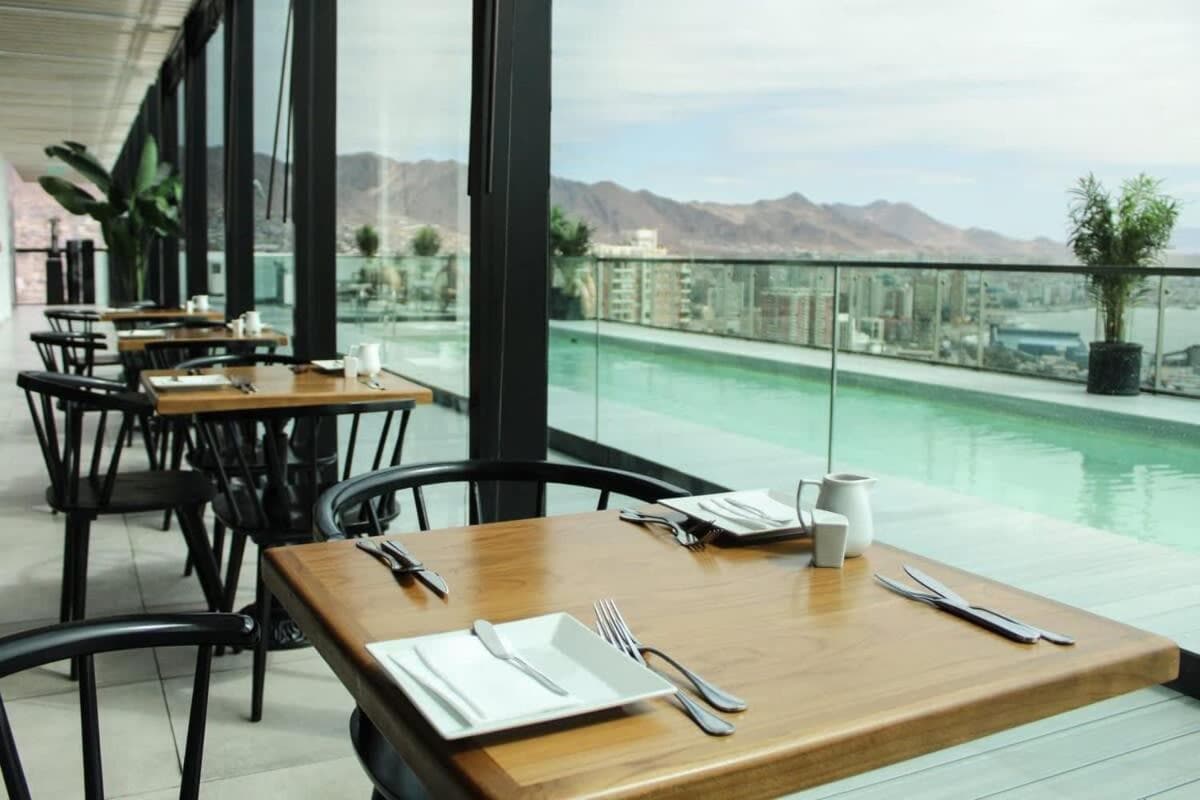 HOM I Ideal para viajes de trabajo I Frente al Mall I Terraza Vista al Mar I Wifi I PNM 1223 photo 2