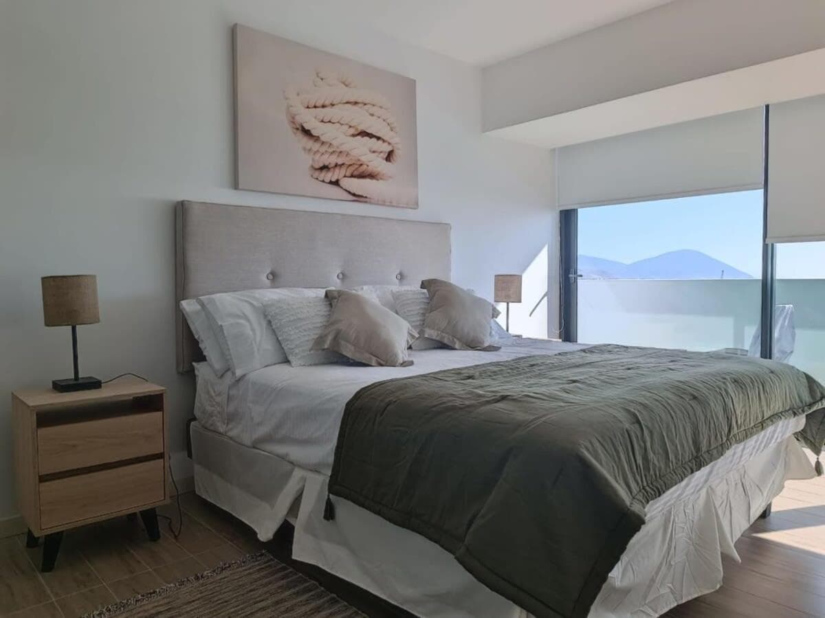 HOM I Ideal para viajes de trabajo I Frente al Mall I Terraza Vista al Mar I Wifi I PNM 1223 photo 4