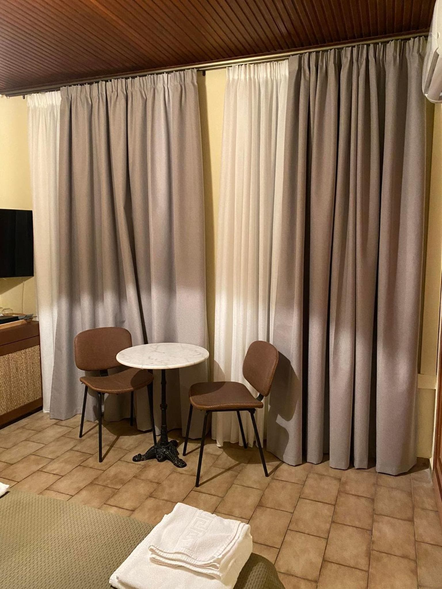 Helena Hotel photo 2