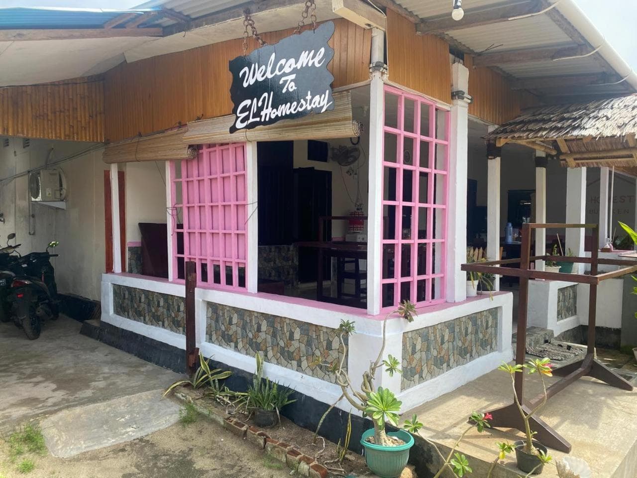 EL Homestay Bunaken photo 5