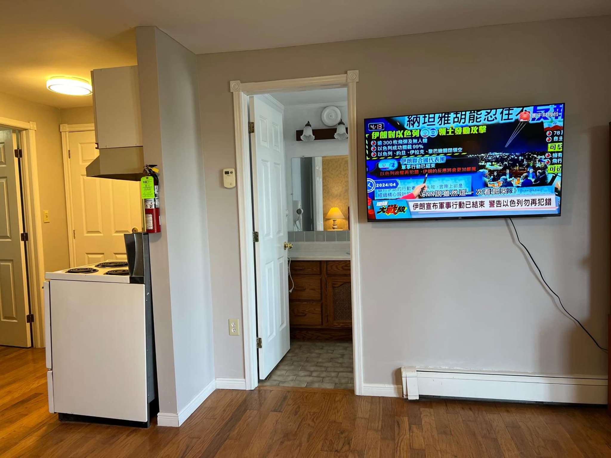 Lee's Ocean Peek B & B photo 3