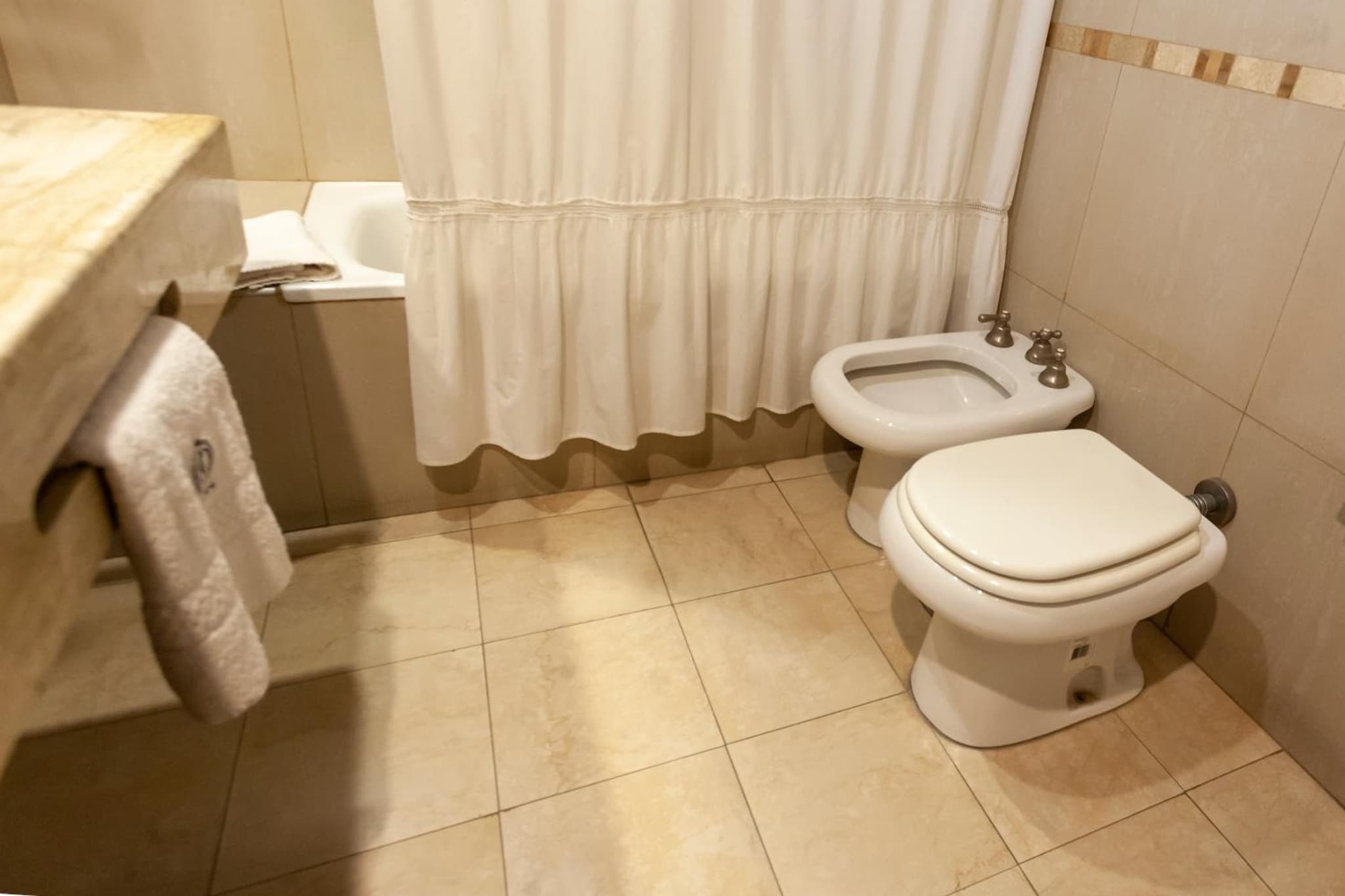 Hotel Catalinas Tucuman photo 4