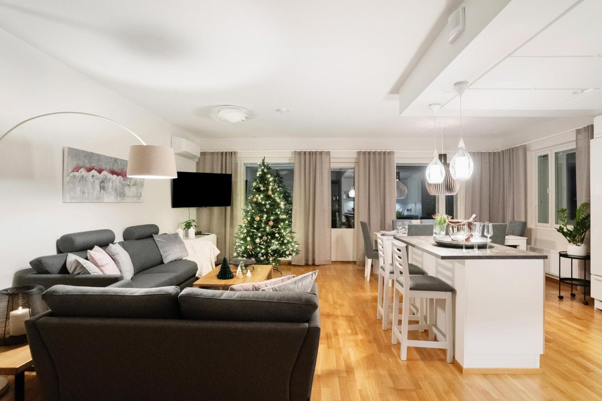 Aurora Sky Apartment photo 4