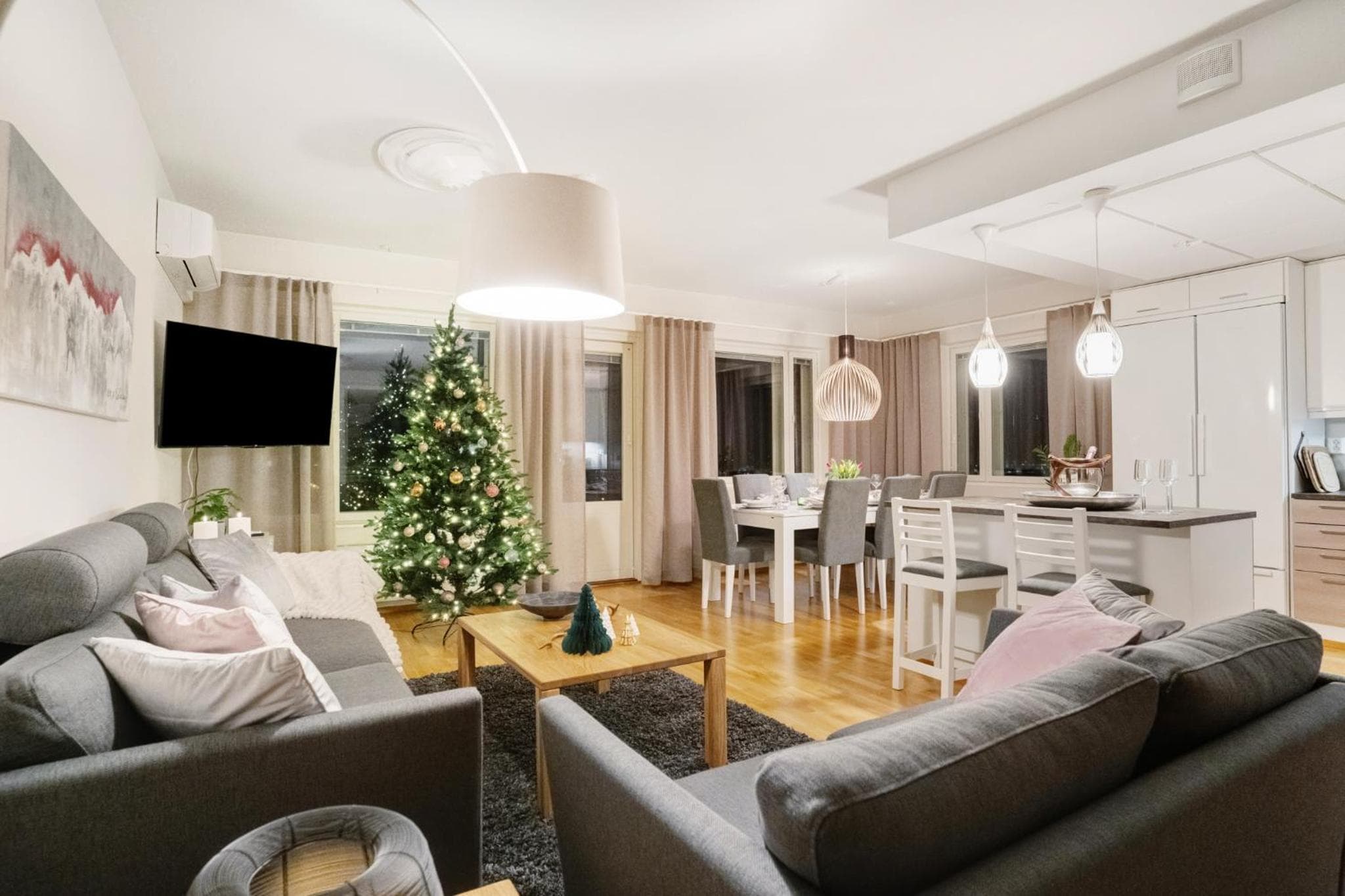 Aurora Sky Apartment