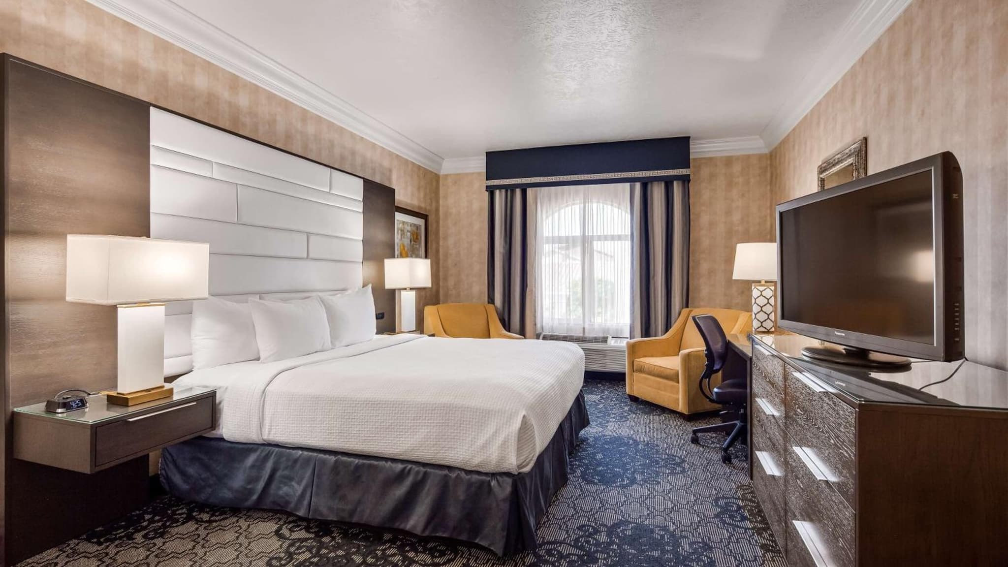 Best Western Plus Abbey Inn photo 4